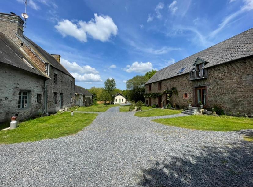 Les Rouges Terres Gites - La Laterie Saint-Amand  Extérieur photo